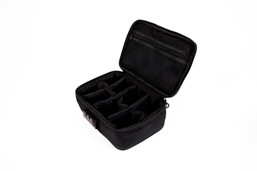 
                  
                    Load image into Gallery viewer, Dime Bags Goodfella Smell Proof bag
                  
                