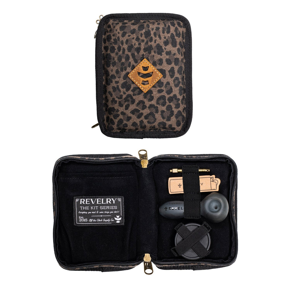 
                  
                    Load image into Gallery viewer, Revelry Pipe Kit - Smell Proof Kit
                  
                