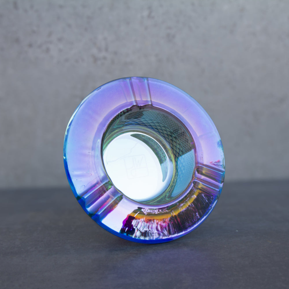 
                  
                    Load image into Gallery viewer, Vintage Style Glass Ashtray - Midnight
                  
                