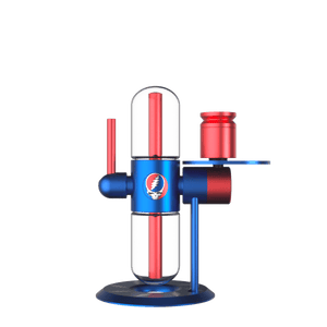 
                  
                    Load image into Gallery viewer, Grateful Dead x Stündenglass Kompact Gravity Infuser
                  
                