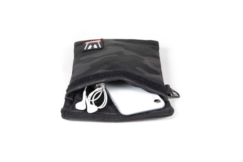 
                  
                    Load image into Gallery viewer, Dime Bags The Capo Smell proof bag
                  
                