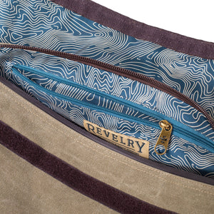 
                  
                    Load image into Gallery viewer, The Continental - Smell Proof Large Duffle
                  
                