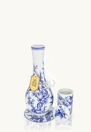 
                  
                    Load image into Gallery viewer, Luck stylish bong
                  
                