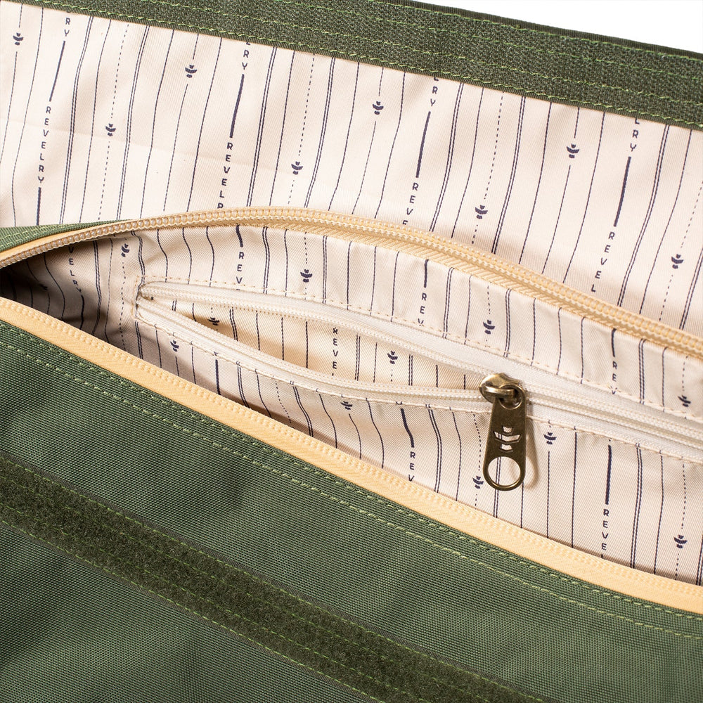 
                  
                    Load image into Gallery viewer, The Continental - Smell Proof Large Duffle
                  
                