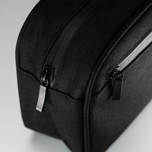 
                  
                    Load image into Gallery viewer, Dart Smell Proof Travel Bag
                  
                