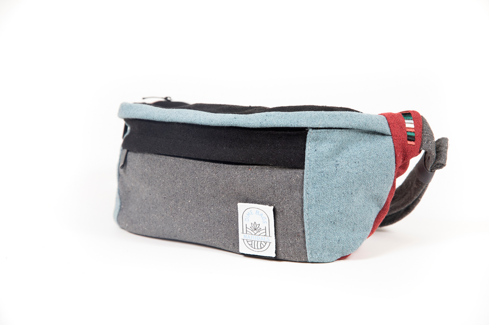 
                  
                    Load image into Gallery viewer, The Reveller - Dime Bags Naturals
                  
                