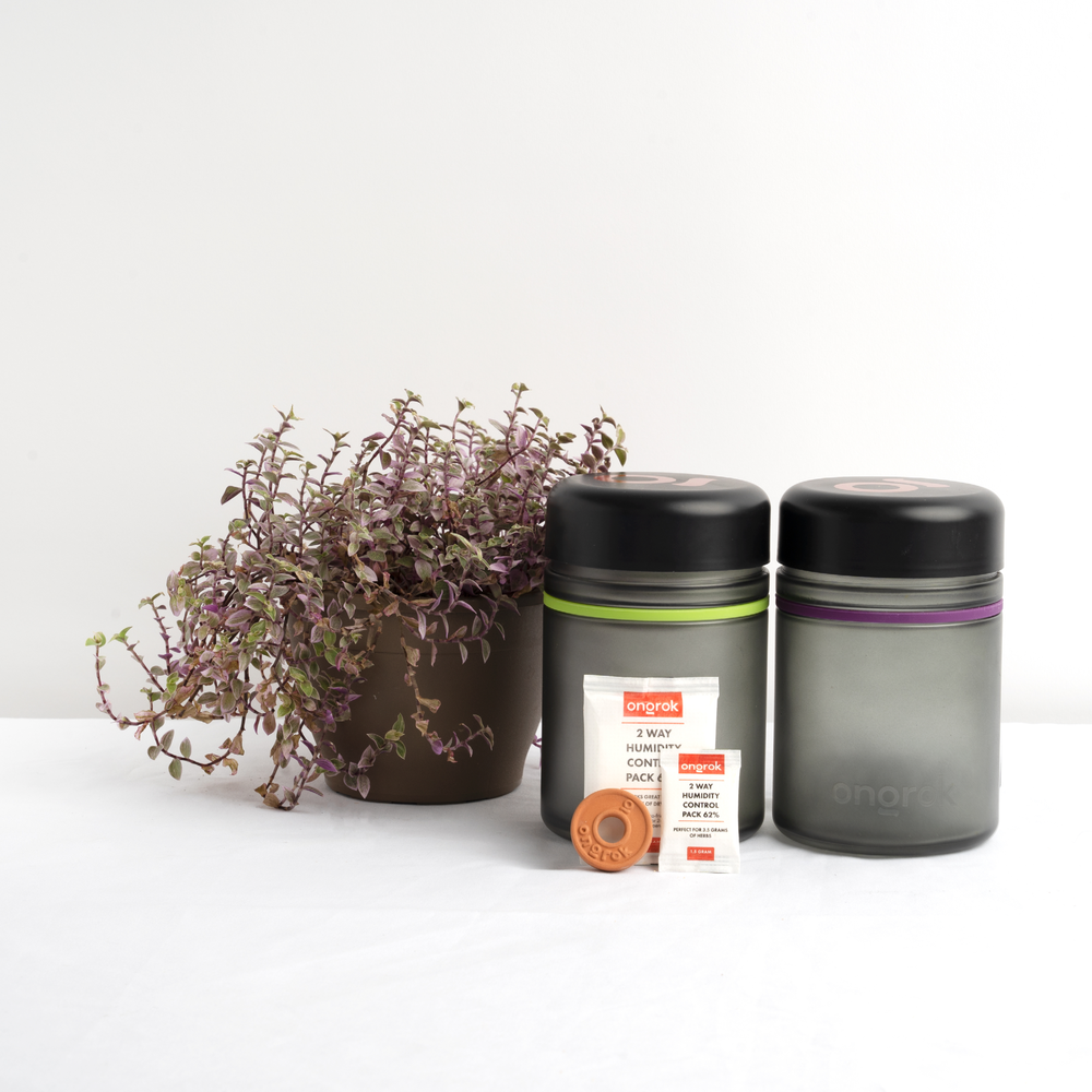 
                  
                    Load image into Gallery viewer, Ongrok 500ml Child Resistant Jars, 2 pack
                  
                