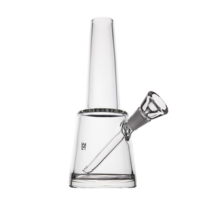 
                  
                    Load image into Gallery viewer, MJ Arsenal Summit Bong
                  
                