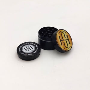 
                  
                    Load image into Gallery viewer, High Society - 4 PC 40mm Ceramic Teflon Coated Grinder - Gold
                  
                