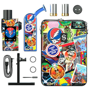 
                  
                    Load image into Gallery viewer, Grateful Dead Modul Dok Deluxe Travel Kit
                  
                