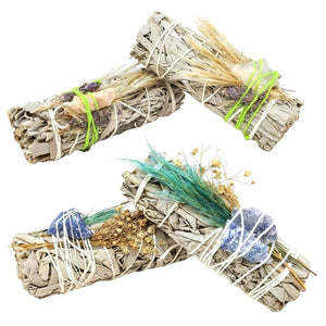 
                  
                    Load image into Gallery viewer, White Sage Floral Smudge Stick &amp;amp; Crystal Stone Bundle | 4&amp;quot;
                  
                