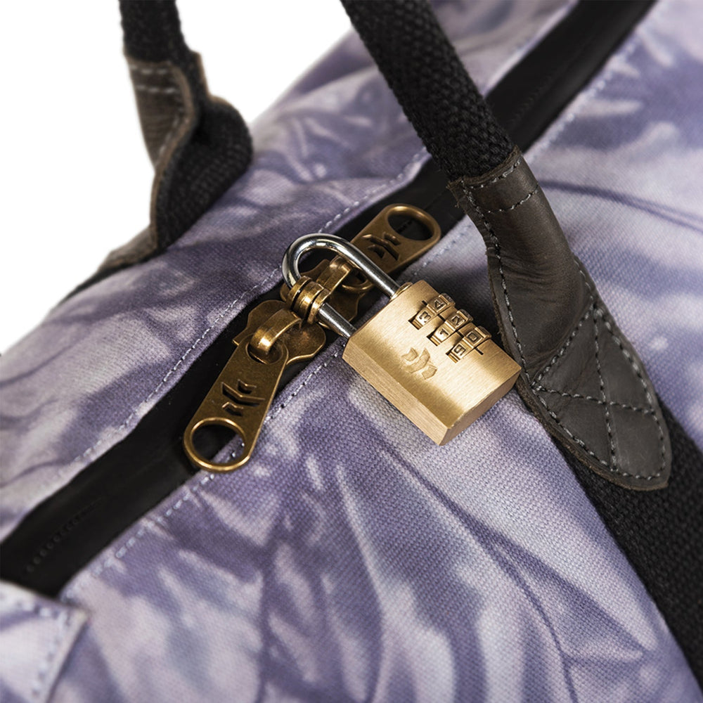 
                  
                    Load image into Gallery viewer, Revelry Sheila - Smell Proof Tote
                  
                