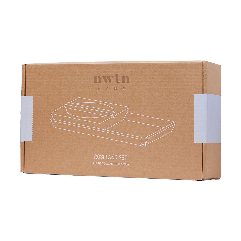 
                  
                    Load image into Gallery viewer, Marbled Ashtray Set with Rolling Tray and Rolling Tool
                  
                