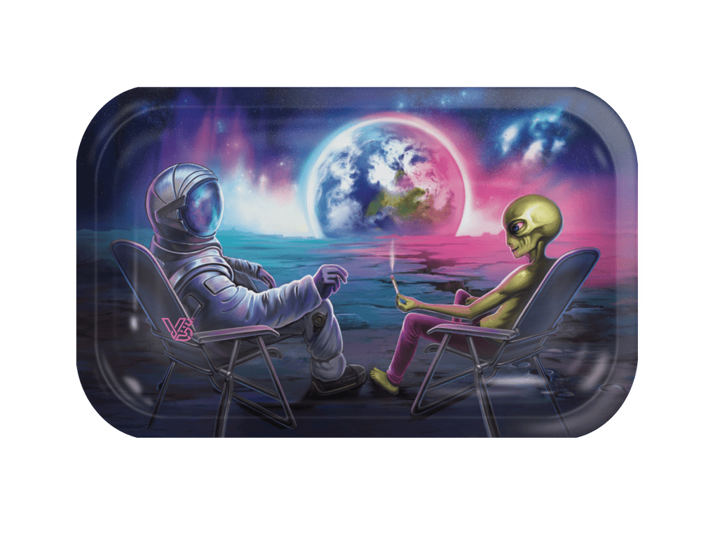 
                  
                    Load image into Gallery viewer, Blunt Orbit Metal Rollin&amp;#39; Tray
                  
                