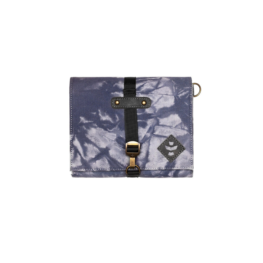 
                  
                    Load image into Gallery viewer, Revelry Rolling Kit - Smell Proof Kit
                  
                