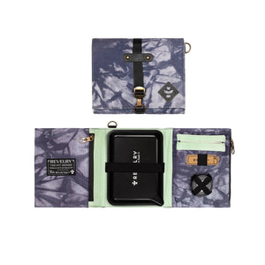
                  
                    Load image into Gallery viewer, Revelry Rolling Kit - Smell Proof Kit
                  
                