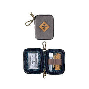 
                  
                    Load image into Gallery viewer, Revelry Chillum Kit - Smell Proof Smoking Kit
                  
                