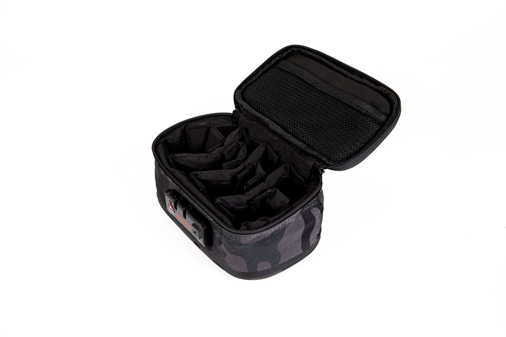 
                  
                    Load image into Gallery viewer, Dime Bags Goodfella Smell Proof bag
                  
                