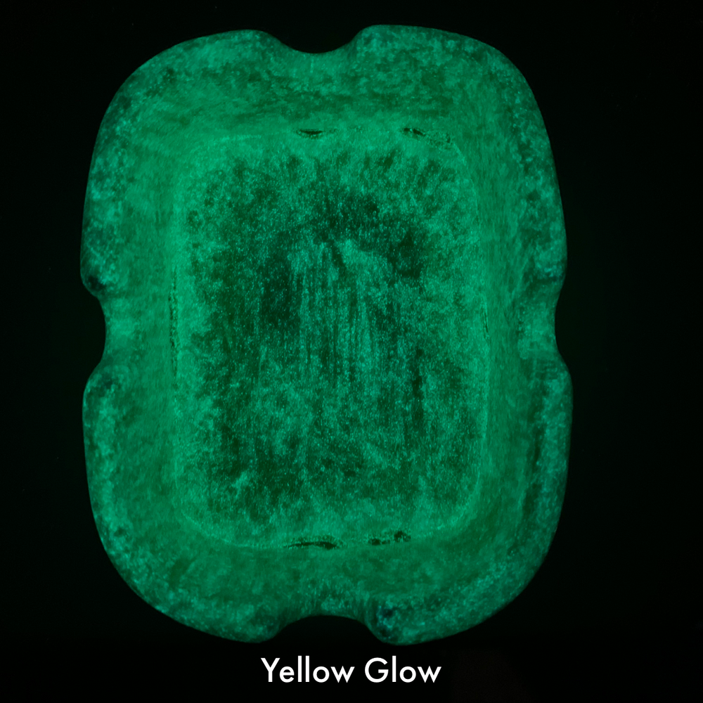 
                  
                    Load image into Gallery viewer, Glow in the Dark Ceramic Ashtray
                  
                
